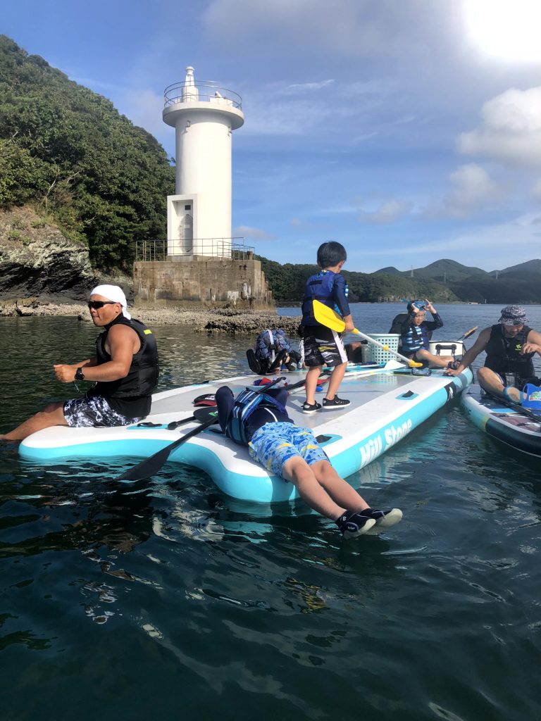 みんなで力を合わせてメガSUP &
浅茅湾シュノーケリングコース